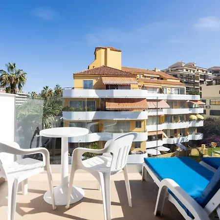 Pez Azul Aparthotel in Puerto de la Cruz Tenerife Coast *